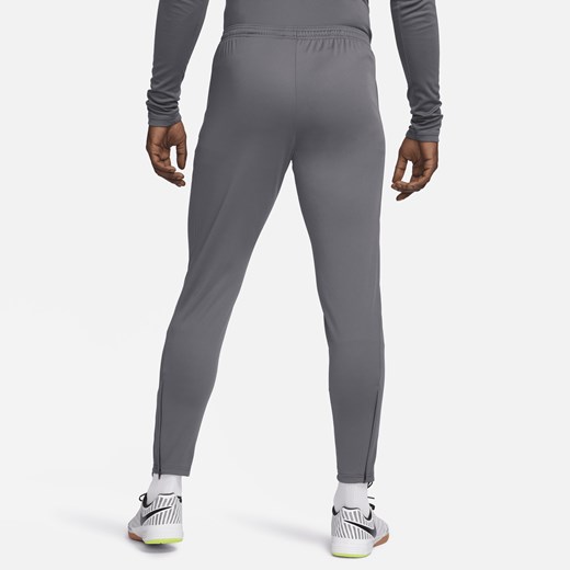 Spodnie męskie Nike w sportowym stylu 