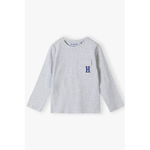 Szara bluzka z długim rękawem bawełniana z kieszonką ze sklepu 5.10.15 w kategorii T-shirty chłopięce - zdjęcie 172195722