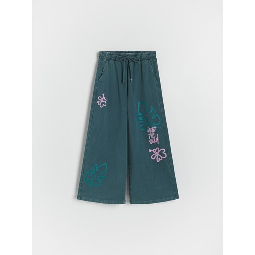 Reserved - Spodnie dresowe wide leg - ciemnozielony ze sklepu Reserved w kategorii Spodnie dziewczęce - zdjęcie 172197350