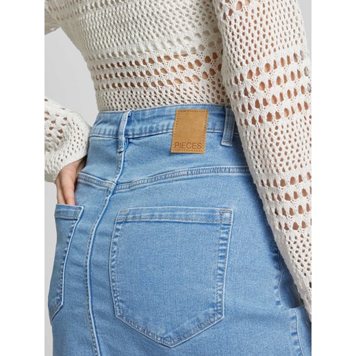 Spódnica jeansowa z wysokim stanem i wpuszczanymi kieszeniami model ‘PEGGY’ Pieces M Peek&Cloppenburg 