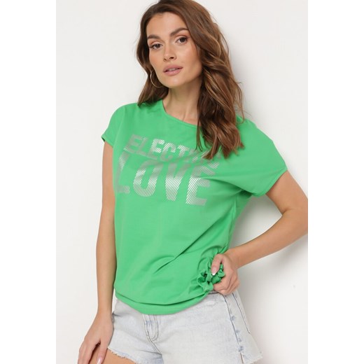 Zielony T-shirt z Bawełny Ozdobiony Nadrukiem z Przodu i Wiązaniem z Boku S promocja Born2be Odzież