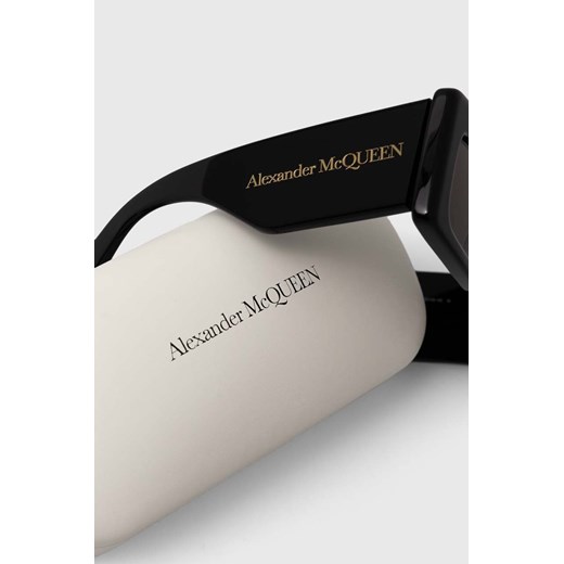 Alexander McQueen okulary przeciwsłoneczne damskie kolor czarny AM0433S 50 ANSWEAR.com