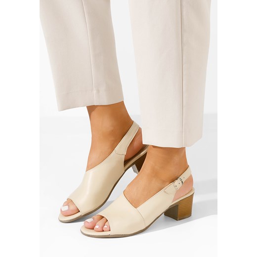 Beżowe sandały na słupku Riona V2 ze sklepu Zapatos w kategorii Sandały damskie - zdjęcie 172249481