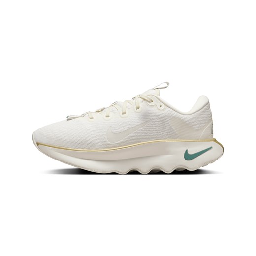 Damskie buty do chodzenia Nike Motiva - Biel ze sklepu Nike poland w kategorii Buty sportowe damskie - zdjęcie 172249814