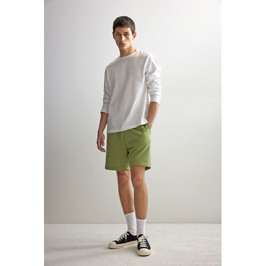 H & M - Szorty dresowe Regular Fit - Zielony ze sklepu H&M w kategorii Spodenki męskie - zdjęcie 172285190
