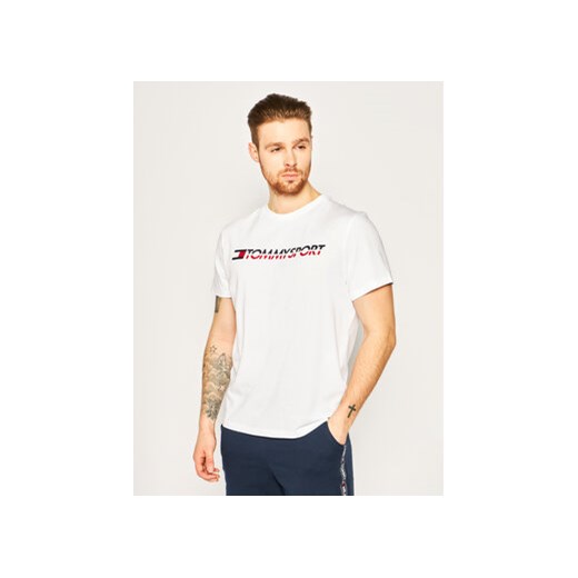 Tommy Sport T-Shirt Logo Chest S20S200051 Biały Regular Fit ze sklepu MODIVO w kategorii T-shirty męskie - zdjęcie 172288481
