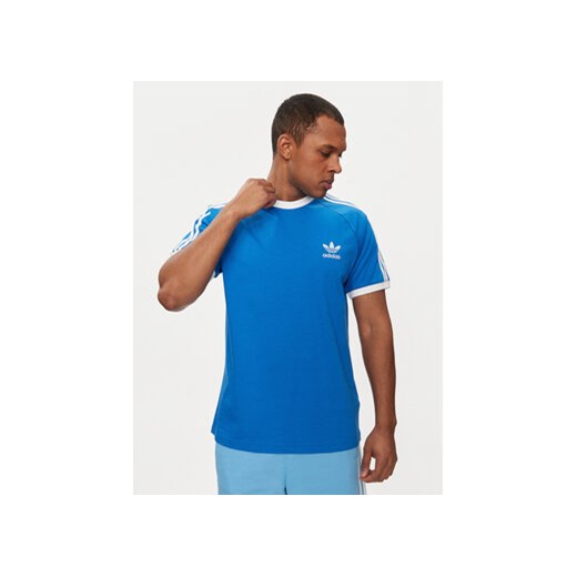 adidas T-Shirt adicolor Classics 3-Stripes IN7745 Niebieski Regular Fit ze sklepu MODIVO w kategorii T-shirty męskie - zdjęcie 172288720