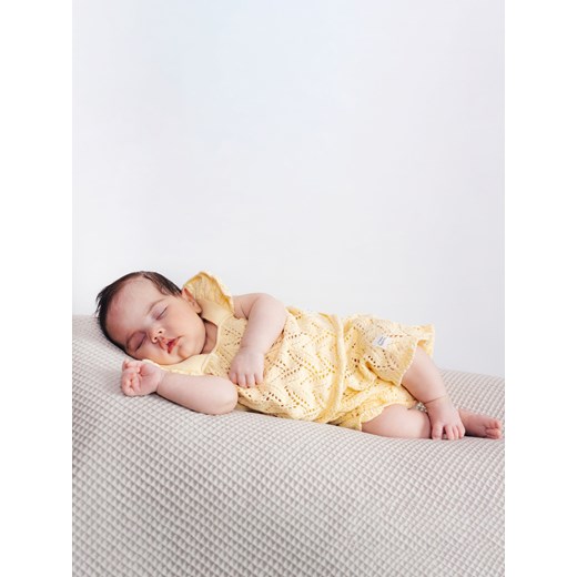 Reserved - Dzianinowy top na ramiączkach - żółty ze sklepu Reserved w kategorii Koszulki niemowlęce - zdjęcie 172291050
