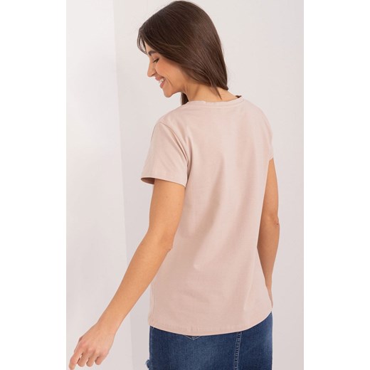 Beżowy t-shirt damski z naszywkami RV-BZ-9622.16X, Kolor beżowy, Rozmiar S/M, BASIC FEEL GOOD ze sklepu Primodo w kategorii Bluzki damskie - zdjęcie 172294074