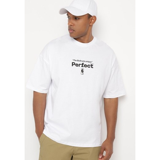 Biała Bawełniana Koszulka T-shirt z Krótkim Rękawem Ozdobiony Nadrukami Citara ze sklepu Born2be Odzież w kategorii T-shirty męskie - zdjęcie 172308364