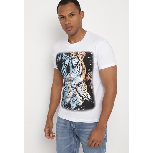 Biała Bawełniana Klasyczna Koszulka ze Zwierzęcym Motywem Klobia ze sklepu Born2be Odzież w kategorii T-shirty męskie - zdjęcie 172318131