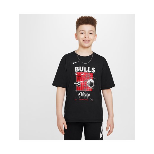 T-shirt dla dużych dzieci (chłopców) Max90 Nike NBA Chicago Bulls Courtside - Czerń ze sklepu Nike poland w kategorii T-shirty chłopięce - zdjęcie 172330151