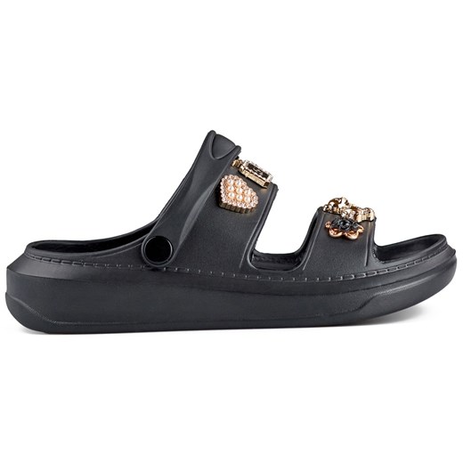 Gumowe lekkie czarne sandały klapki damskie z ozdobnymi elementami ze sklepu ButyModne.pl w kategorii Klapki damskie - zdjęcie 172330963