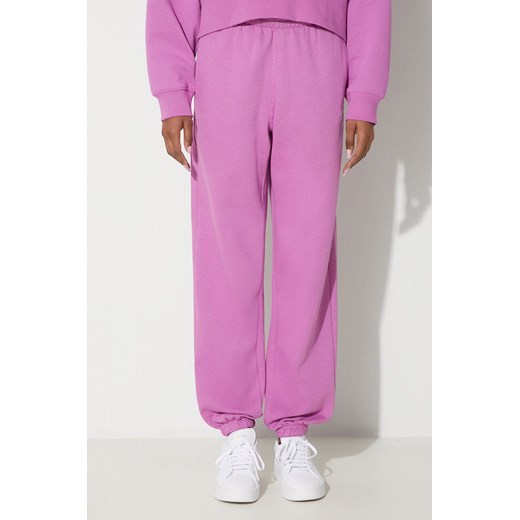 adidas Originals spodnie dresowe Essentials Fleece Joggers kolor różowy gładkie IR5964 ze sklepu PRM w kategorii Spodnie damskie - zdjęcie 172333524