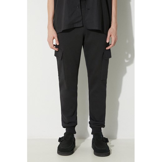 adidas Originals spodnie dresowe Trefoil Essentials Cargo Pants kolor czarny z aplikacją IP2755 ze sklepu PRM w kategorii Spodnie męskie - zdjęcie 172333620