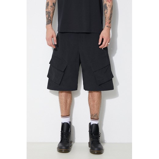 Marcelo Burlon szorty Cross Nylon Cargo Shorts męskie kolor czarny CMCS001S24FAB0011001 ze sklepu PRM w kategorii Spodenki męskie - zdjęcie 172333802