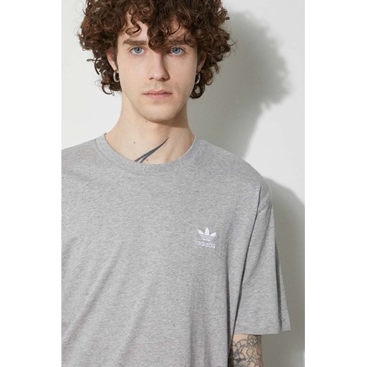 adidas Originals t-shirt bawełniany Essential Tee męski kolor szary melanżowy IR9692 ze sklepu PRM w kategorii T-shirty męskie - zdjęcie 172333981