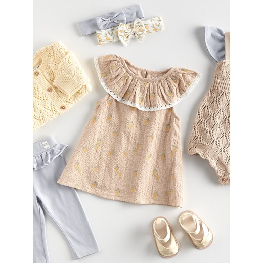 Reserved - Haftowana sukienka - beżowy ze sklepu Reserved w kategorii Sukienki niemowlęce - zdjęcie 172357474