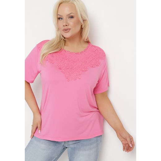 Różowa Koszulka z Krótkim Rękawem z Koronkowym Dekoltem Lovella XL okazyjna cena Born2be Odzież