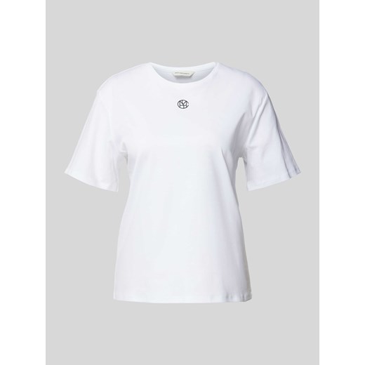 T-shirt z nadrukiem z logo model ‘Melea’ ze sklepu Peek&Cloppenburg  w kategorii Bluzki damskie - zdjęcie 172372314