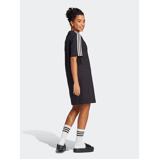 Adidas sukienka czarna z krótkim rękawem luźna