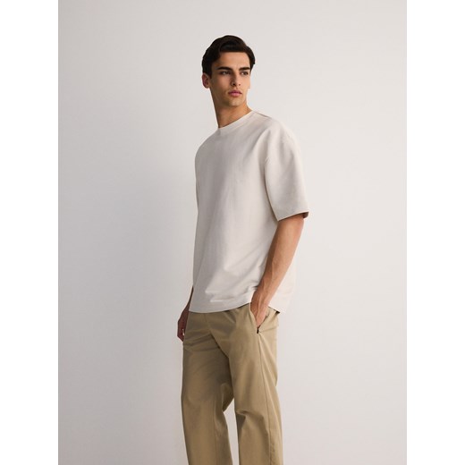 Reserved - Gładki T-shirt oversize - beżowy ze sklepu Reserved w kategorii T-shirty męskie - zdjęcie 172384920