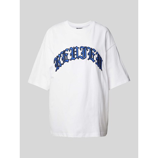 T-shirt o kroju oversized z wyhaftowanym logo ze sklepu Peek&Cloppenburg  w kategorii T-shirty męskie - zdjęcie 172393593