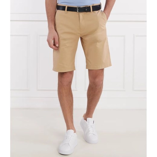 Spodenki męskie beżowe Tommy Jeans na wiosnę 