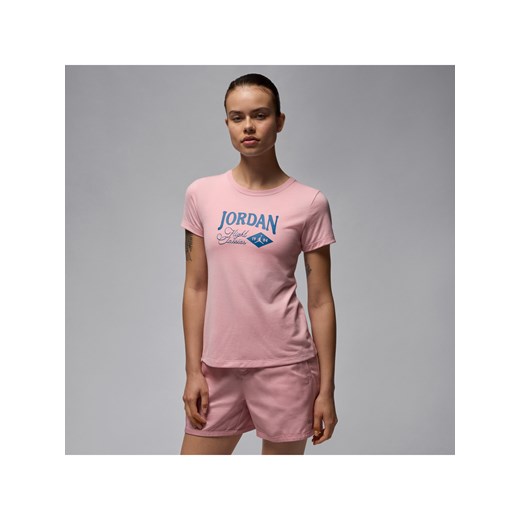 T-shirt damski o dopasowanym kroju z nadrukiem Jordan - Różowy ze sklepu Nike poland w kategorii Bluzki damskie - zdjęcie 172425733