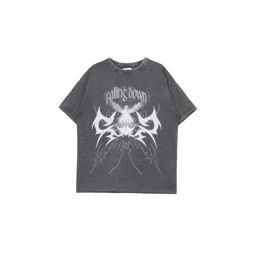 Cropp - T-shirt oversize w stylu fantasy - szary ze sklepu Cropp w kategorii Bluzki damskie - zdjęcie 172529452