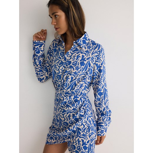 Reserved - Wzorzysta sukienka mini z wiskozy - niebieski ze sklepu Reserved w kategorii Sukienki - zdjęcie 172539550