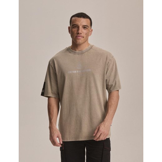 Koszulka DKR DES 1 Dust S ze sklepu Diverse w kategorii T-shirty męskie - zdjęcie 172549032