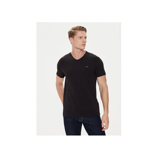 Calvin Klein T-Shirt K10K113492 Czarny Regular Fit ze sklepu MODIVO w kategorii T-shirty męskie - zdjęcie 172550070