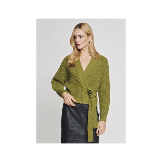 Sweter wiązany damski khaki Ochnik One Size promocja OCHNIK