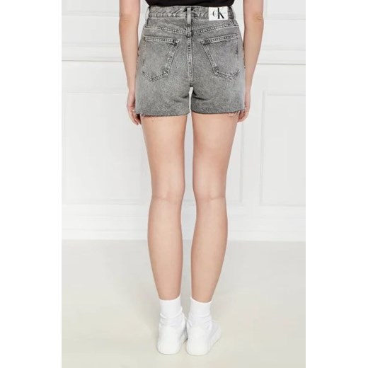 Szorty Calvin Klein na wiosnę 