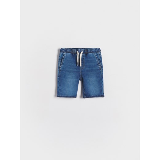 Reserved - Jeansowe szorty jogger - niebieski ze sklepu Reserved w kategorii Spodenki niemowlęce - zdjęcie 172582470