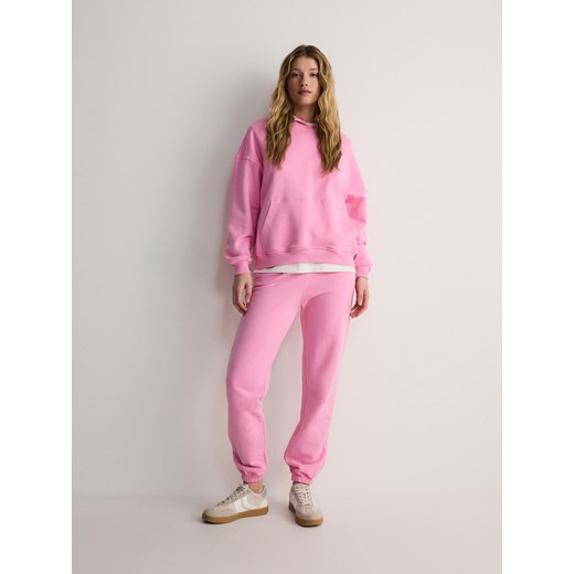 Reserved - Spodnie dresowe jogger - różowy ze sklepu Reserved w kategorii Spodnie damskie - zdjęcie 172588073