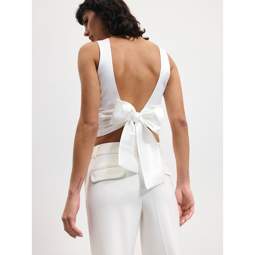 Reserved - Bluzka z wiązaniem - biały ze sklepu Reserved w kategorii Bluzki damskie - zdjęcie 172588084