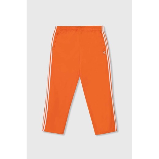 adidas Originals spodnie dresowe kolor pomarańczowy z aplikacją IR9894 ze sklepu PRM w kategorii Spodnie męskie - zdjęcie 172617491