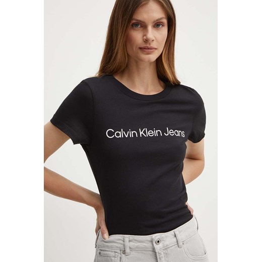 Calvin Klein Jeans t-shirt bawełniany damski kolor czarny J20J220253 ze sklepu ANSWEAR.com w kategorii Bluzki damskie - zdjęcie 172630351