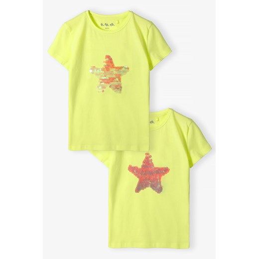 Dzianinowy t-shirt z cekinową gwiazdką - 5.10.15. ze sklepu 5.10.15 w kategorii Bluzki dziewczęce - zdjęcie 172637992