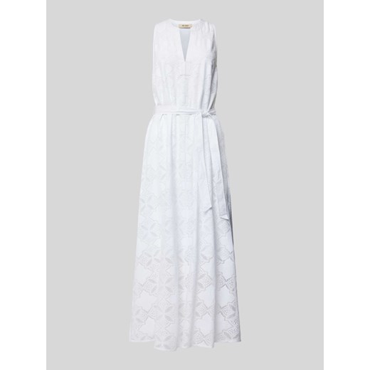 Sukienka Mos Mosh biała bawełniana z haftami bez rękawów na wiosnę 