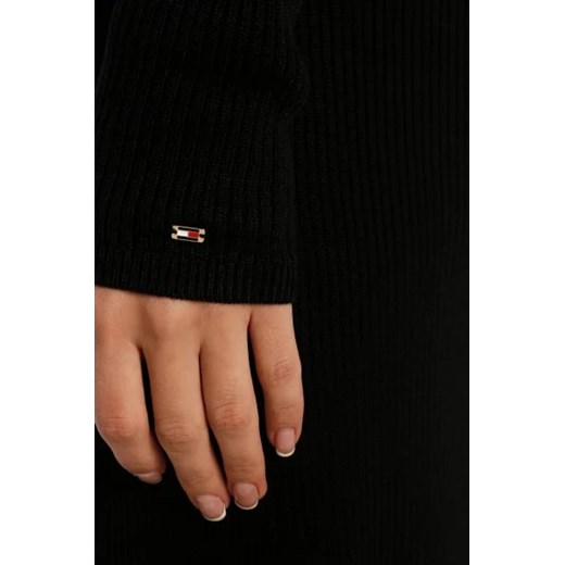 Tommy Hilfiger Sukienka RIB ROLL-NK | z dodatkiem jedwabiu Tommy Hilfiger M promocyjna cena Gomez Fashion Store