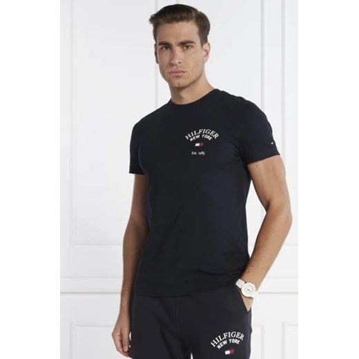 Tommy Hilfiger T-shirt ARCH VARSITY | Slim Fit ze sklepu Gomez Fashion Store w kategorii T-shirty męskie - zdjęcie 172868021