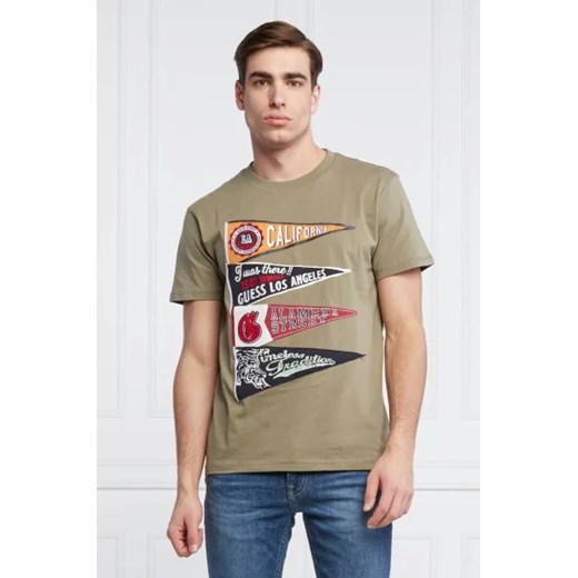 GUESS T-shirt PENNANT | Regular Fit ze sklepu Gomez Fashion Store w kategorii T-shirty męskie - zdjęcie 172890870