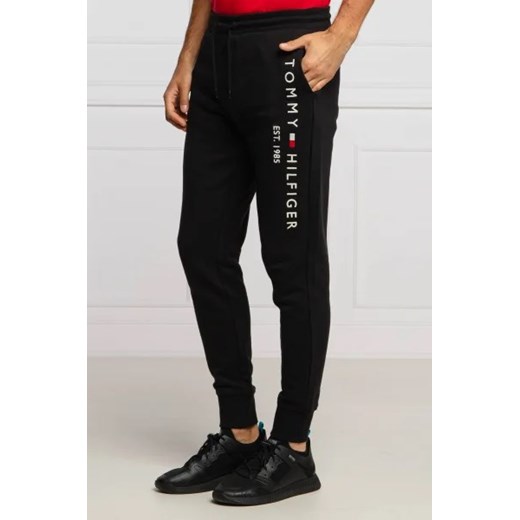 Tommy Hilfiger Spodnie dresowe | Regular Fit ze sklepu Gomez Fashion Store w kategorii Spodnie męskie - zdjęcie 172937540