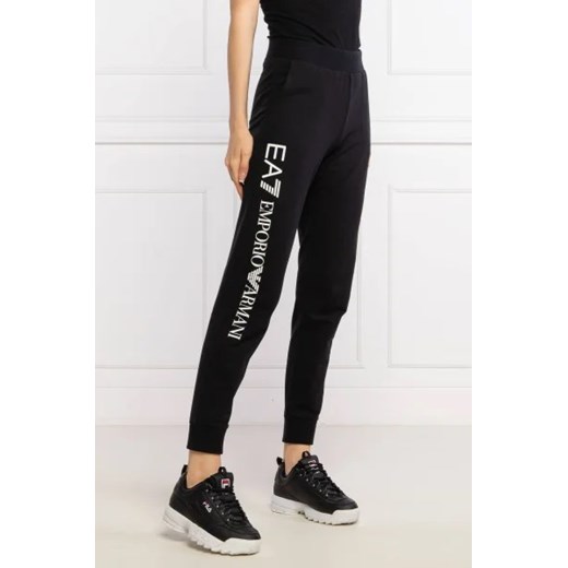 EA7 Spodnie dresowe | Regular Fit ze sklepu Gomez Fashion Store w kategorii Spodnie damskie - zdjęcie 172938614