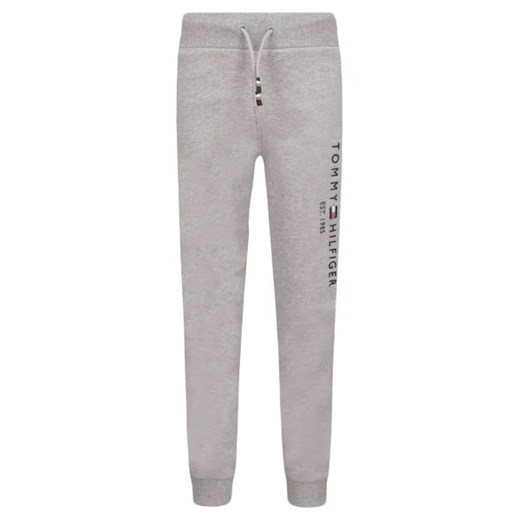 Tommy Hilfiger Spodnie dresowe | Regular Fit ze sklepu Gomez Fashion Store w kategorii Spodnie chłopięce - zdjęcie 172939604