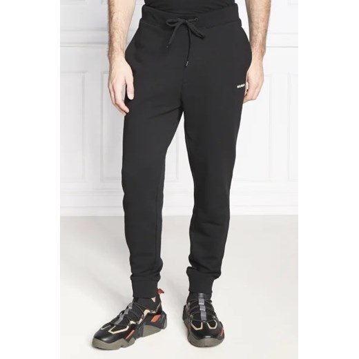 HUGO Spodnie dresowe Dayote | Regular Fit ze sklepu Gomez Fashion Store w kategorii Spodnie męskie - zdjęcie 172943594