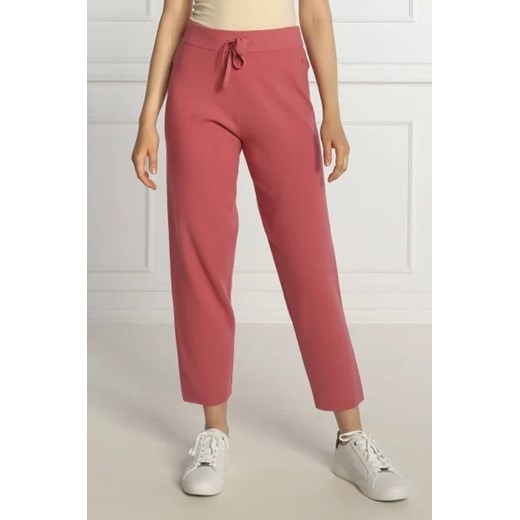 Tommy Hilfiger Spodnie dresowe | Tapered fit ze sklepu Gomez Fashion Store w kategorii Spodnie damskie - zdjęcie 172944124